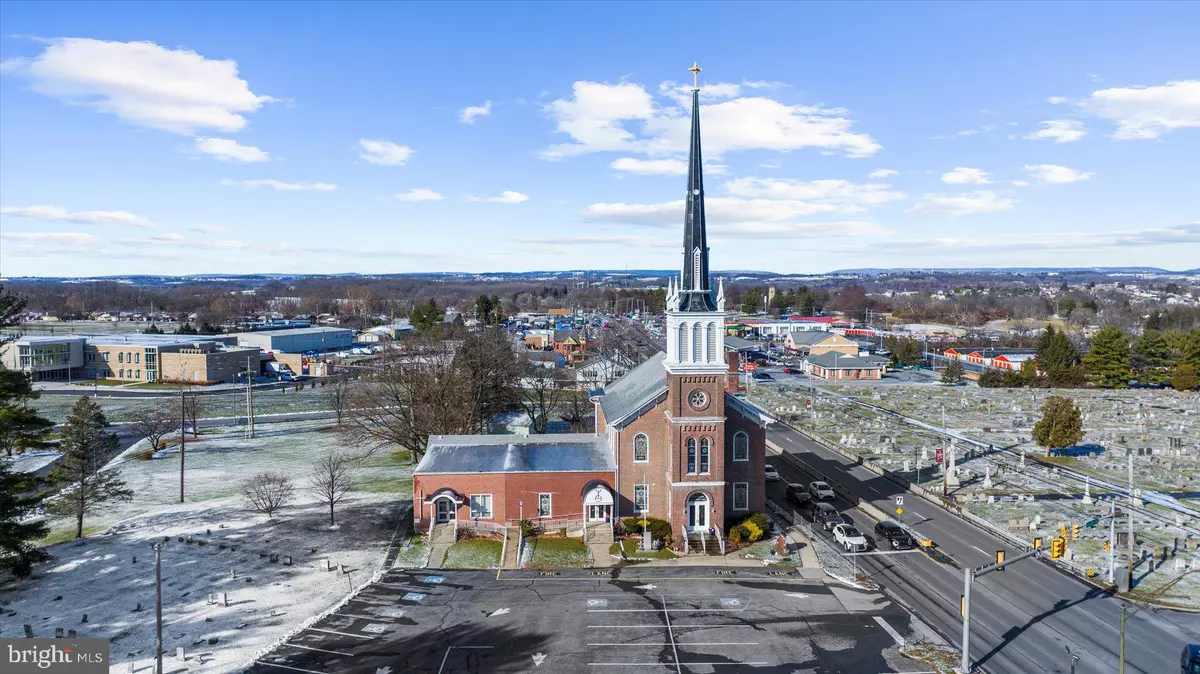 Whitehall, PA 18052,2918 MACARTHUR RD