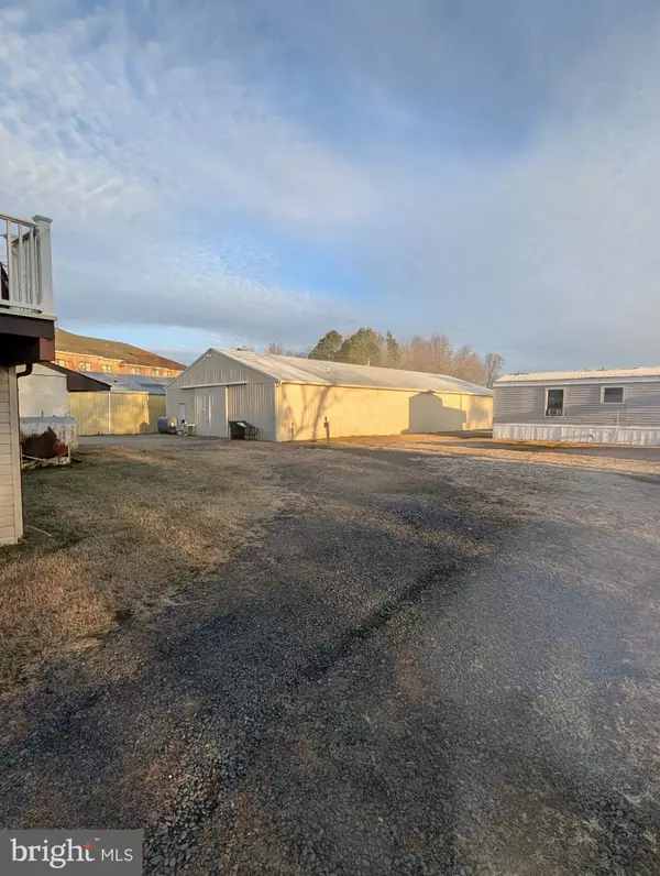 Cambridge, MD 21613,2938 OCEAN GTWY