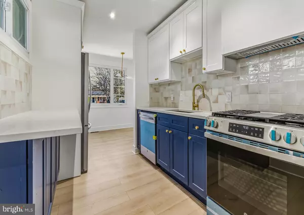 Somerdale, NJ 08083,3 FARNDALE RD