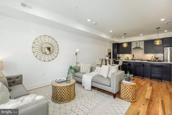 Washington, DC 20010,428 MANOR PL NW #2