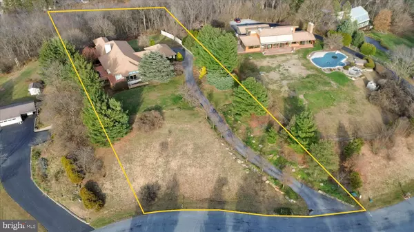 Bernville, PA 19506,653 SCENIC DR