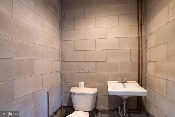 Philadelphia, PA 19124,4930 VALLEY ST