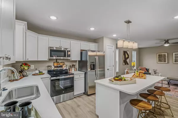 Martinsburg, WV 25403,87 BOOTHBAY DR