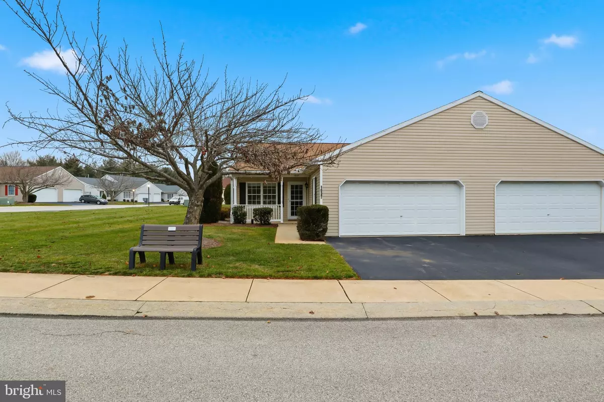 York, PA 17402,1027 HASTINGS BLVD #1027