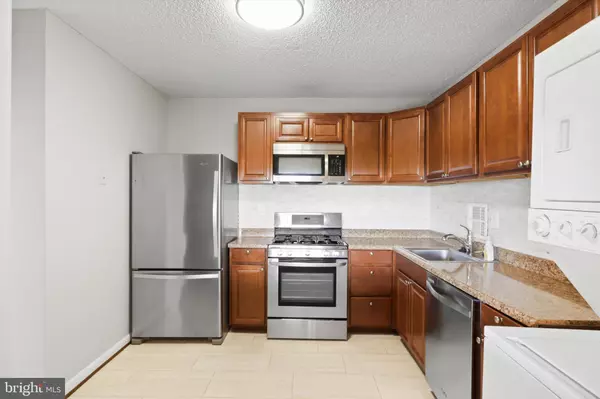 Falls Church, VA 22041,3701 S GEORGE MASON DR #2410N