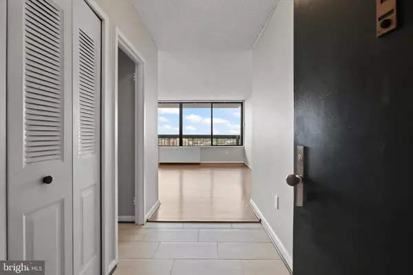 Falls Church, VA 22041,3701 S GEORGE MASON DR #2410N