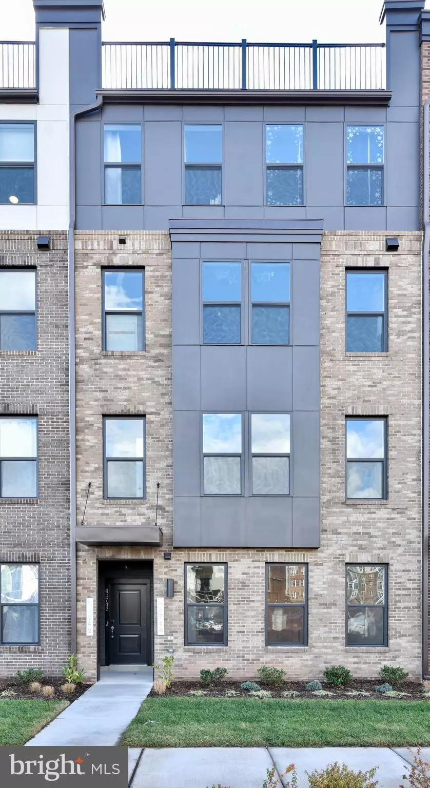 Ashburn, VA 20147,43740 TRANSIT SQ