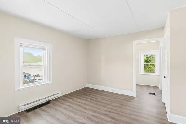 Lemoyne, PA 17043,626 STATE ST #4