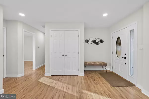 Alexandria, VA 22309,4405 LAUREL RD