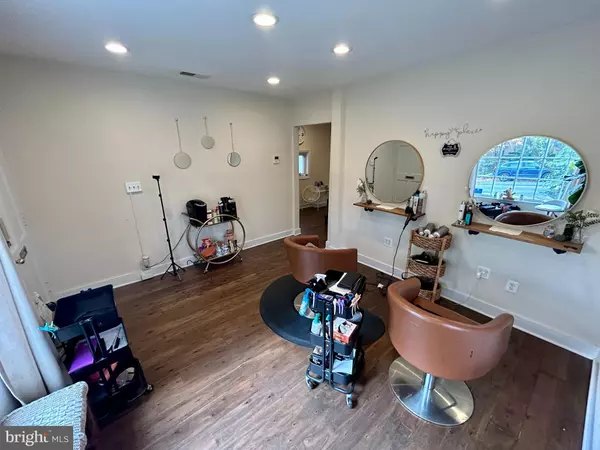 Alexandria, VA 22314,305 FRANKLIN ST