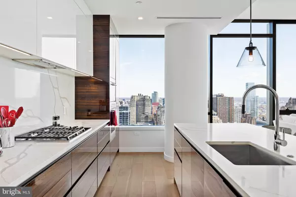 Philadelphia, PA 19103,1911 WALNUT STREET #3301