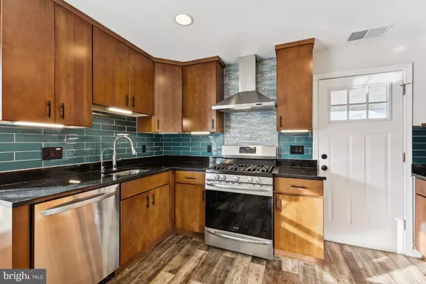 Springfield, VA 22150,7433 BATH ST