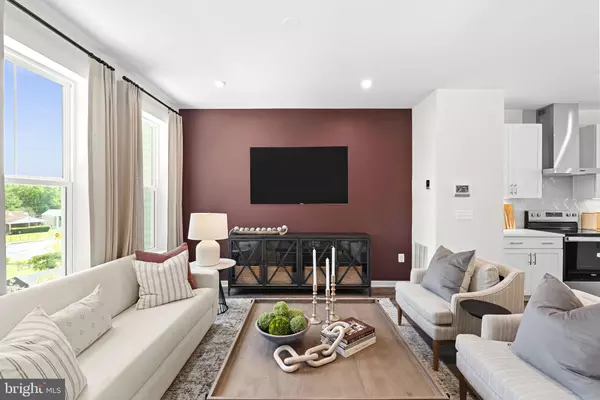 Ashburn, VA 20147,43793 MYSTIC MAROON TER #2