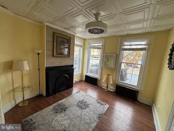 Bristol, PA 19007,115 MULBERRY ST #1