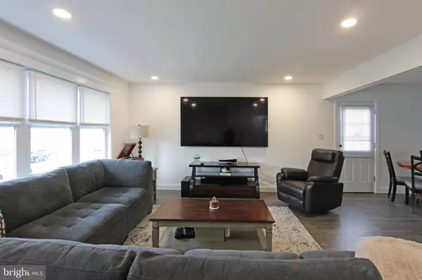 Newark, DE 19713,620 ILSE DR