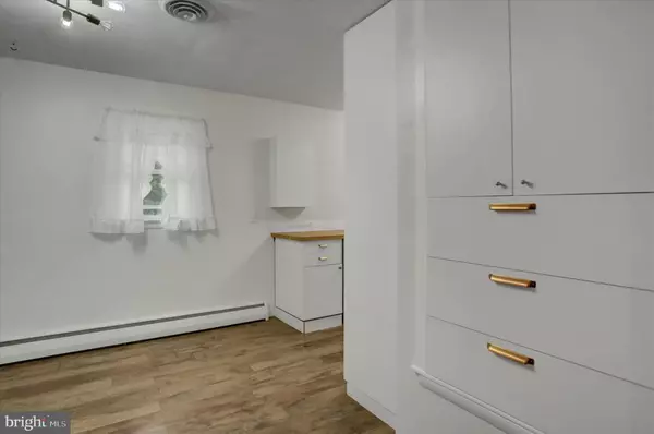 Greencastle, PA 17225,10894 GRINDSTONE HILL ROAD