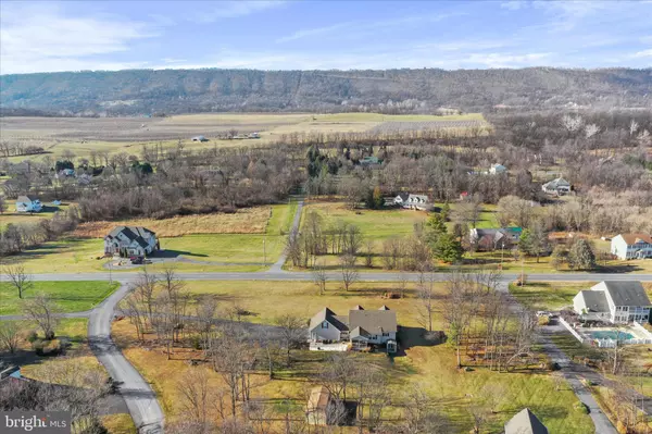 Martinsburg, WV 25403,27 BLESSING LN