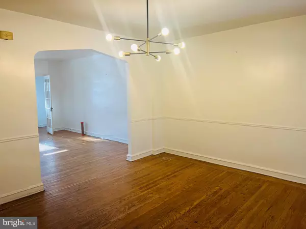 Philadelphia, PA 19149,3257 GLENVIEW ST