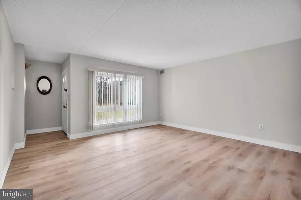 Marlton, NJ 08053,223 JAMES