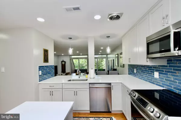 Arlington, VA 22204,2204 S QUINCY ST #1