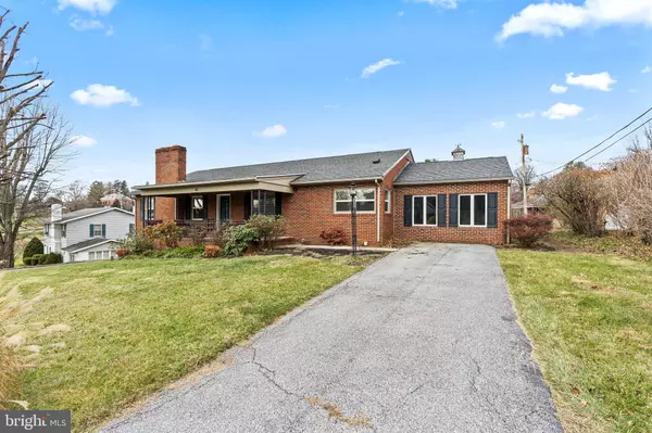 Waynesboro, PA 17268,45 EASTLAND CIRCLE