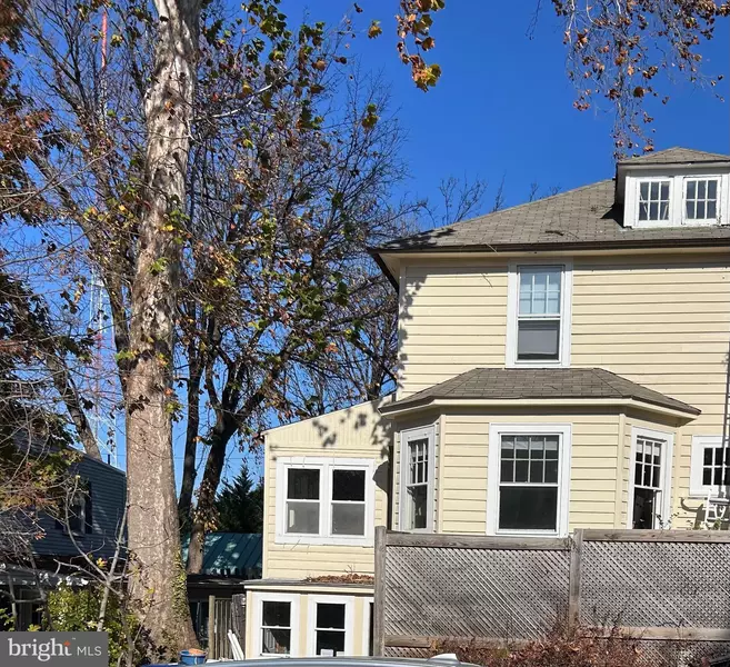 4900 41ST ST NW, Washington, DC 20016