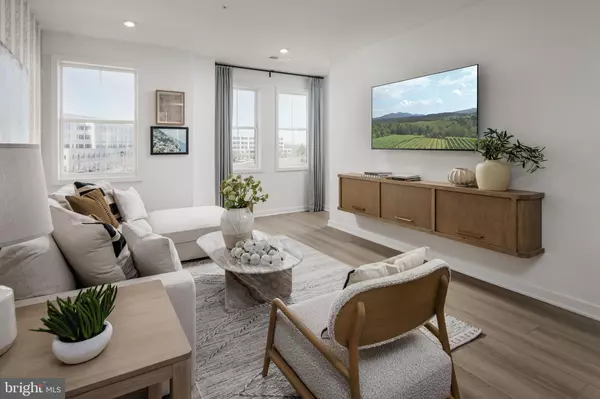 Chantilly, VA 20151,4751 SULLY POINT LN