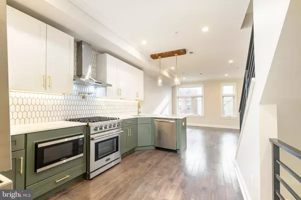 Philadelphia, PA 19130,1919 BROWN ST #2