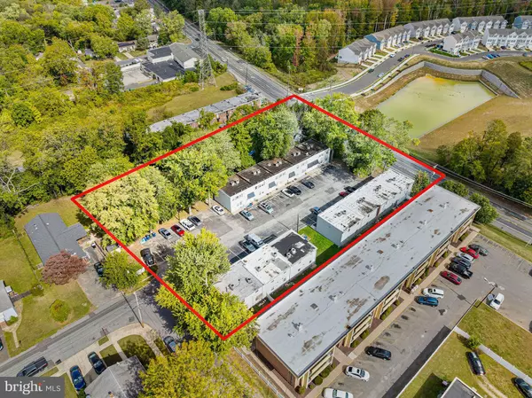 415 HAMILTON AVE, Blackwood, NJ 08012