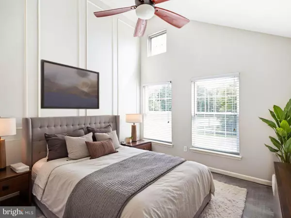 Alexandria, VA 22315,6604 NETTIES LN #1204