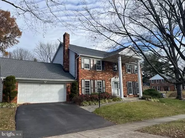 1718 CRESTVIEW DR, Rockville, MD 20854