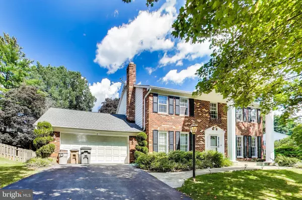 1718 CRESTVIEW DR, Rockville, MD 20854