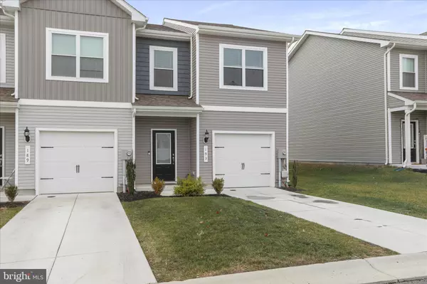 Falling Waters, WV 25419,193 HAMPSTEAD BLVD