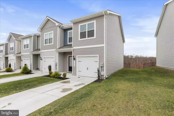 Falling Waters, WV 25419,193 HAMPSTEAD BLVD