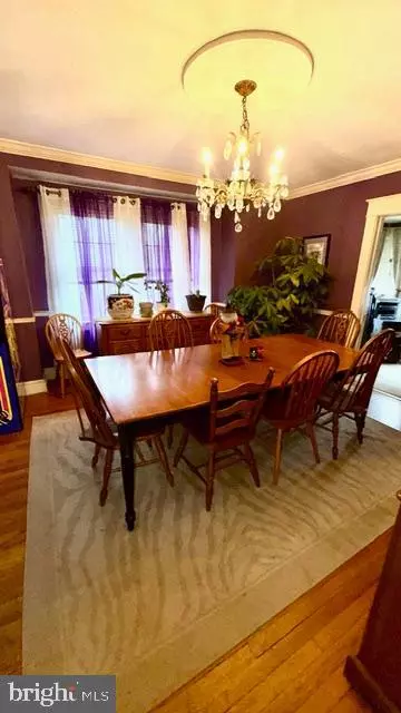 Glenolden, PA 19036,8 STUART AVE