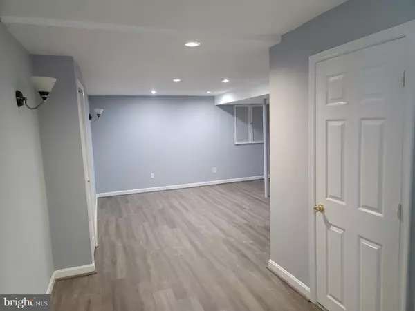 Bowie, MD 20720,11113 MAIDEN DR