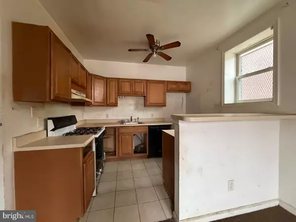 Baltimore, MD 21217,723 N ARLINGTON AVE