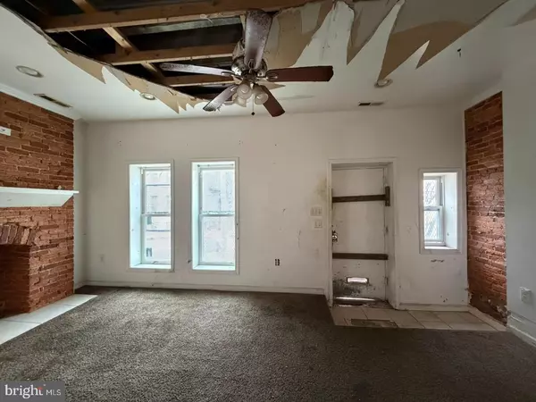 Baltimore, MD 21217,723 N ARLINGTON AVE