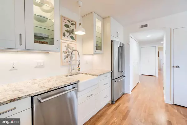 Bethesda, MD 20816,4936 SENTINEL DR #302