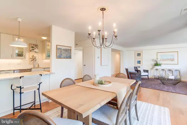 4936 SENTINEL DR #302, Bethesda, MD 20816