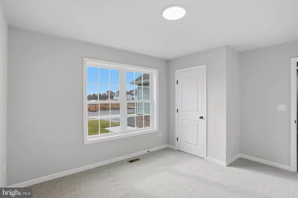 Dover, DE 19901,101 FAIRFAX LN