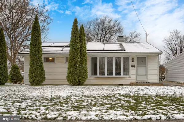 17 COURTLAND RD, Camp Hill, PA 17011