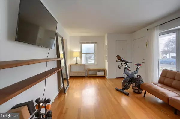 Camp Hill, PA 17011,17 COURTLAND RD