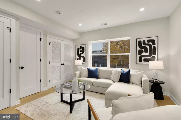 Washington, DC 20007,2606 41ST ST NW #6