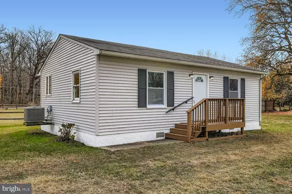 2542 SYCAMORE AVE, Baltimore, MD 21219