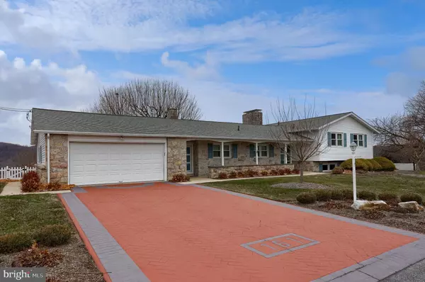 Boyertown, PA 19512,161 CREST DR