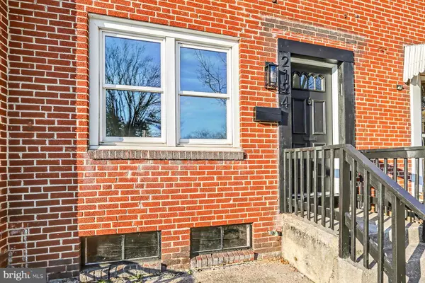 Harrisburg, PA 17104,2124 BERRYHILL ST