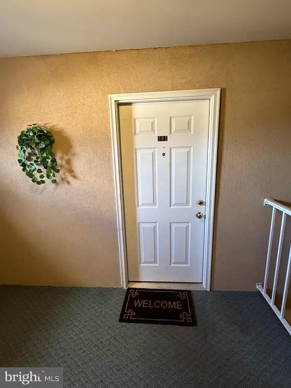 Dover, DE 19904,101 N CAROLINE PL