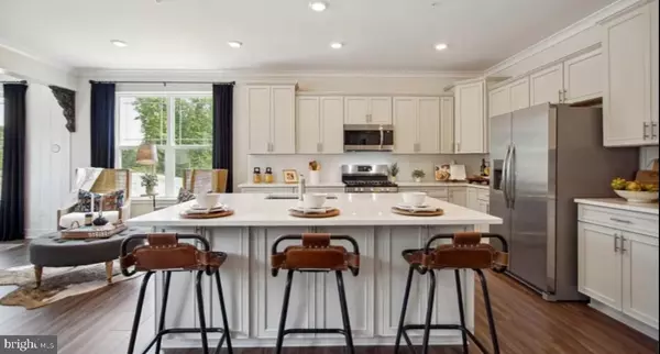 White Plains, MD 20695,10167 SHENANDOAH LN