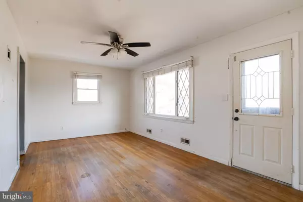 Glen Burnie, MD 21061,38 GLENDALE AVE